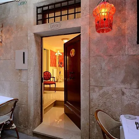 Residenza Bistrot De 4*